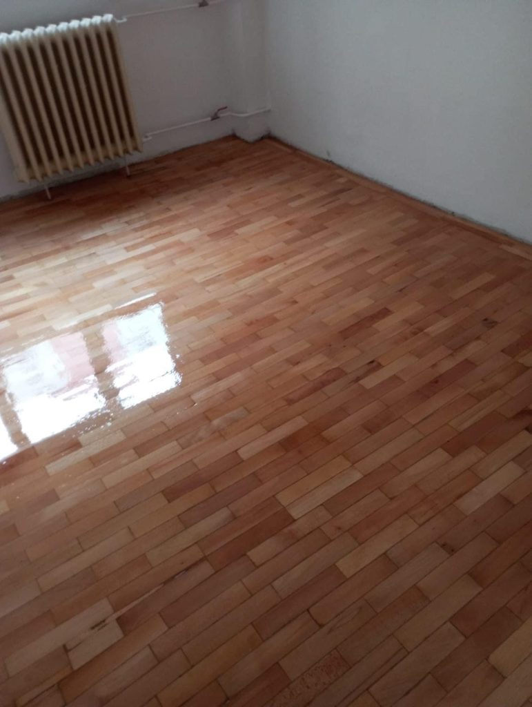 raschetare parchet lacuire parchet reconditionare parchet